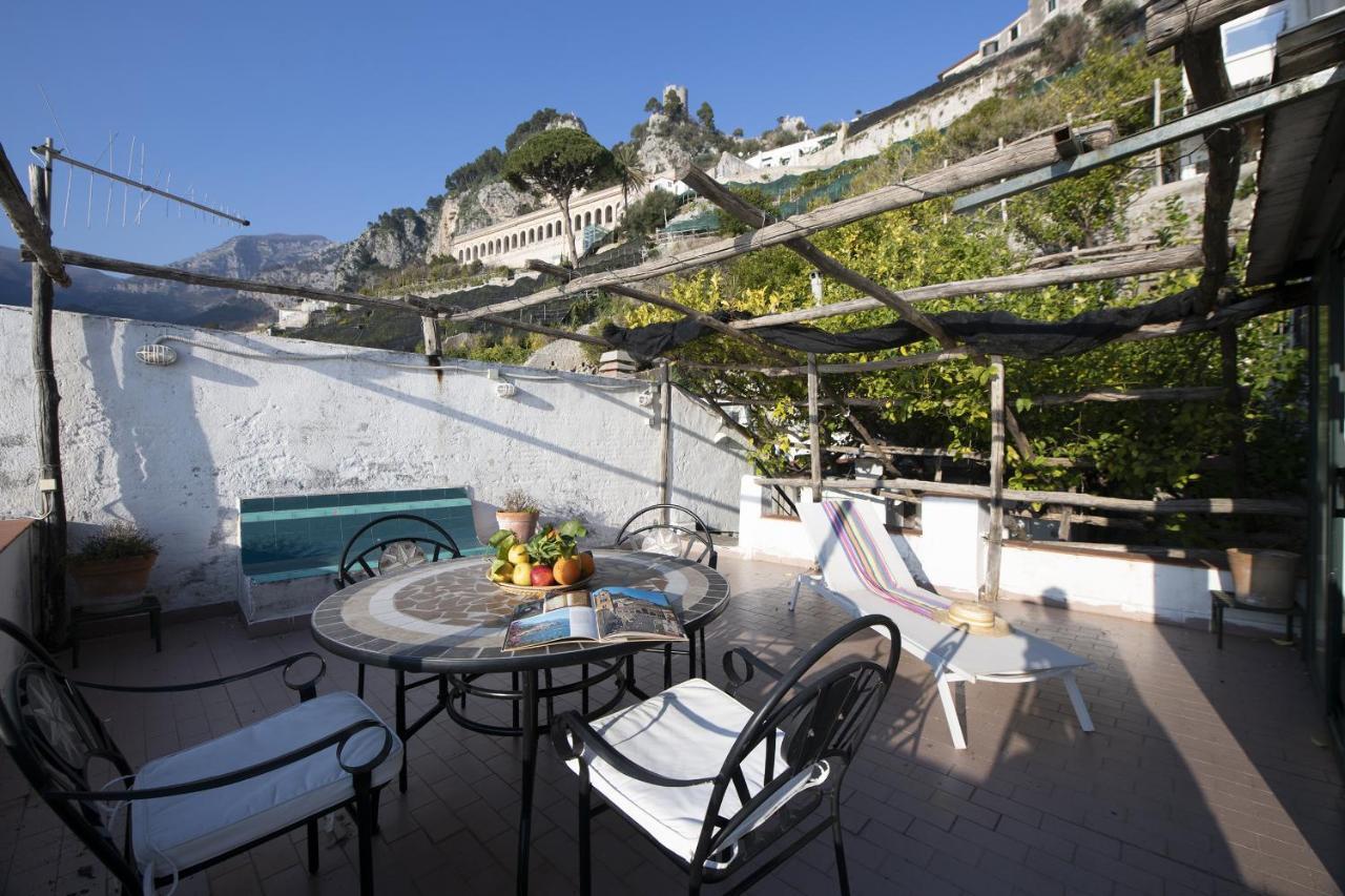 Donna Giulia Bed & Breakfast